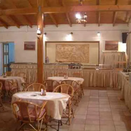 Cretan Garden Adults Only 16plus מלון הרסוניסוס